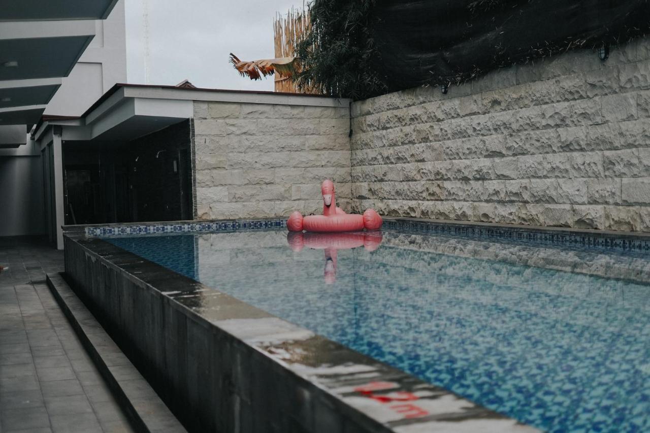 The Capital Hotel And Resort Seminyak מראה חיצוני תמונה