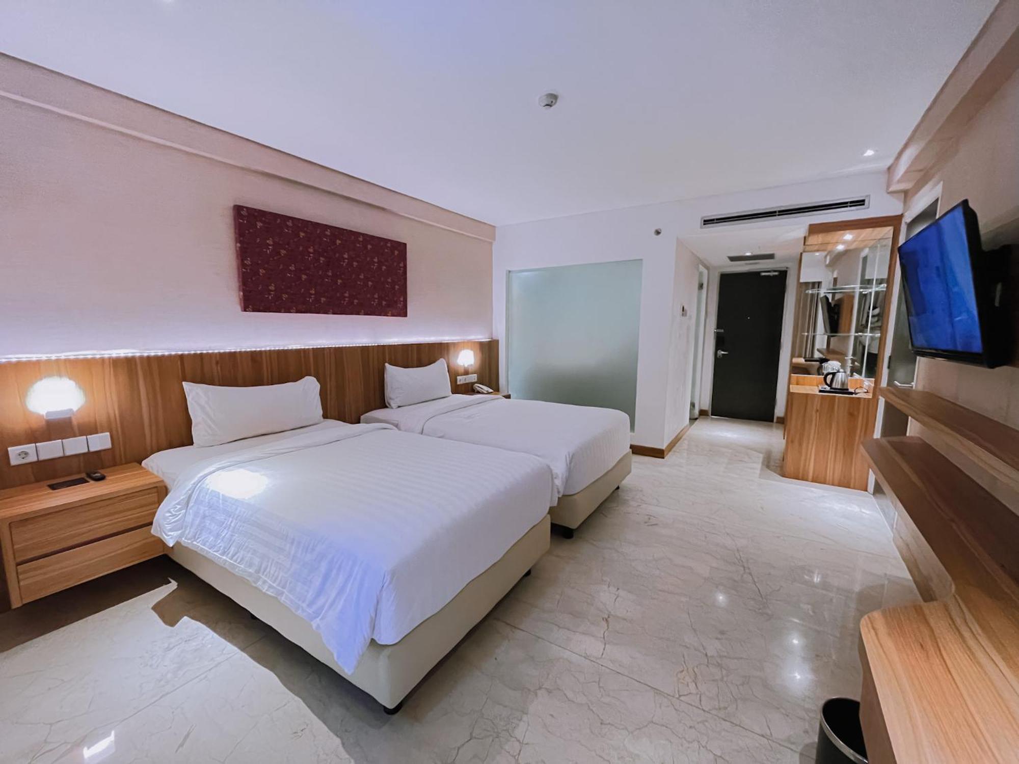 The Capital Hotel And Resort Seminyak מראה חיצוני תמונה