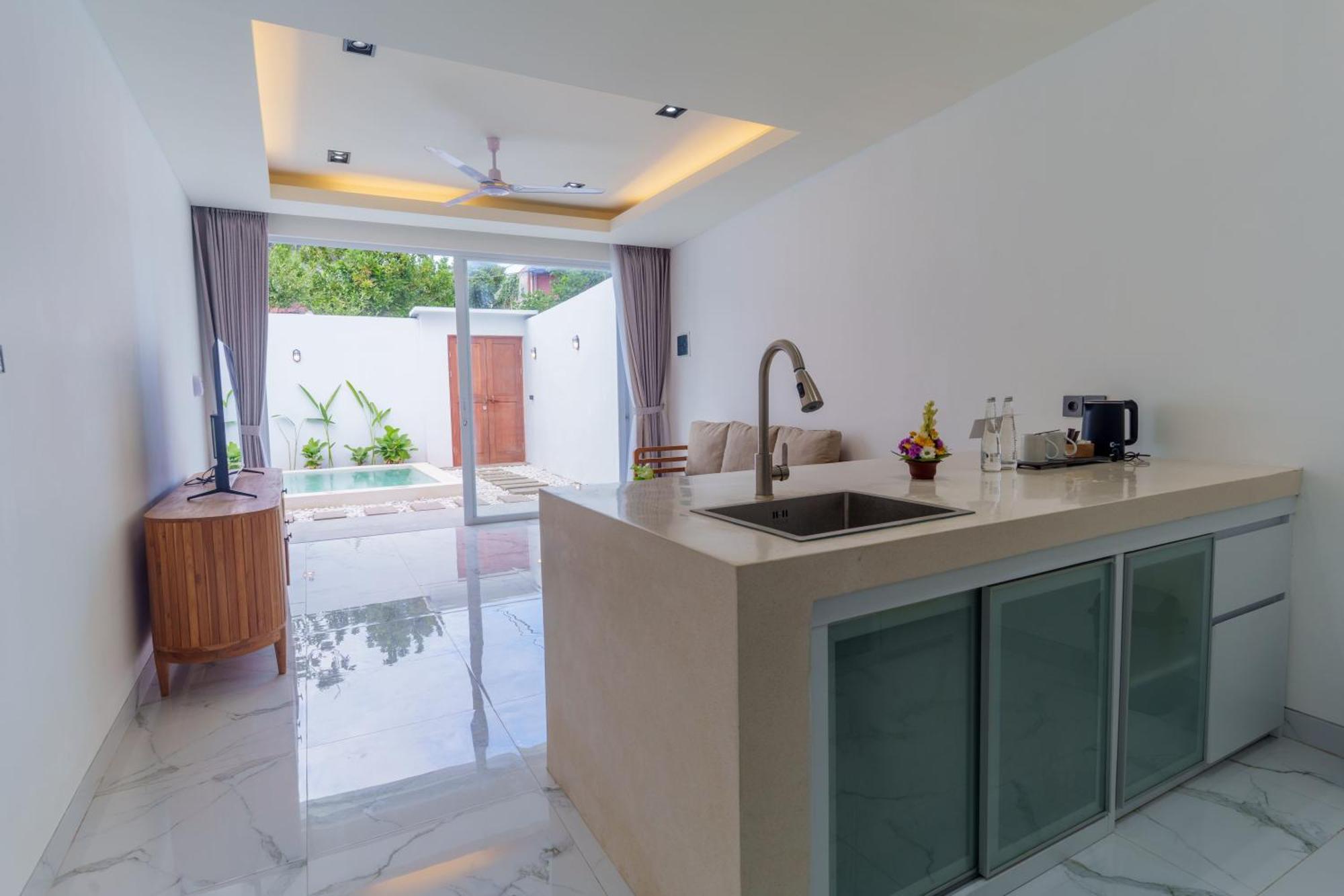 The Capital Hotel And Resort Seminyak מראה חיצוני תמונה